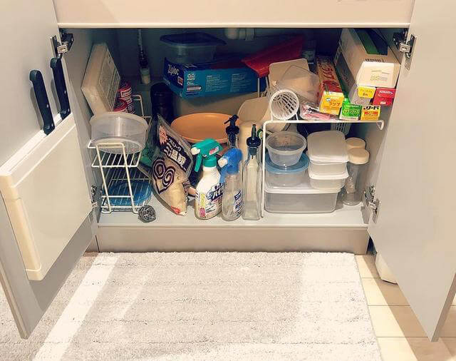 一直被忽視的水槽柜,竟可以收納這么多物品 一直被忽視的水槽柜,竟可以收納這么多物品